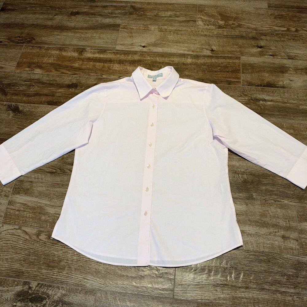 Foxcroft Wrinkle Free Shirt 10 Pink Shaped Fit Cotton Blend Button-Up Classic
